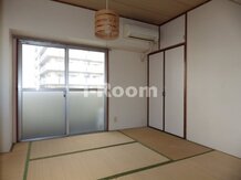 ソレイユ三ノ輪