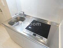 IL MEZZO DI TOKYO,UNO