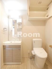 IL MEZZO DI TOKYO,UNO