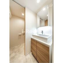 ウェルスクエアイズム巣鴨