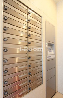 レアライズ日暮里WEST