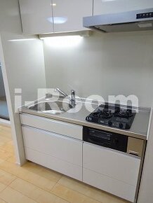 レオパレスプランドール高島