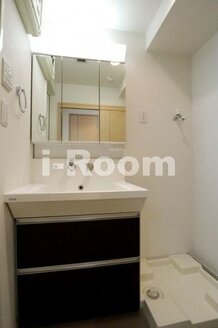 レオパレスプランドール高島