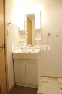 レオパレスプランドール高島