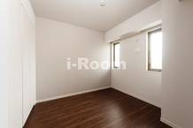 バウスフラッツ王子神谷