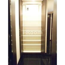 パークキューブ春日安藤坂