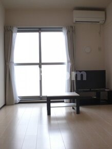 レオパレスプランドール高島