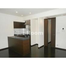 パークキューブ春日安藤坂