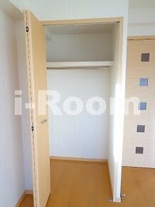 レオパレスプランドール高島