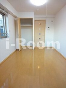 レオパレスプランドール高島