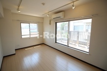 エルヴィエントライド上中里