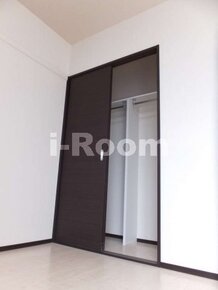 レオパレスプランドール高島