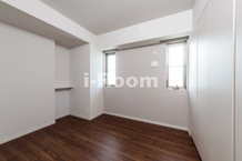 バウスフラッツ王子神谷