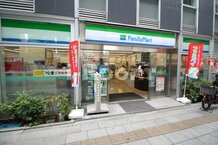 【コンビニエンスストア】ファミリーマート 板橋本町北店まで425ｍ