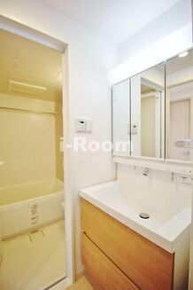 フルール・ラ・メール　練馬区桜台1