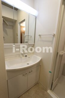 フィオーレ駒込　　豊島区駒込1