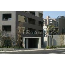 パークキューブ春日安藤坂　文京区春日2　