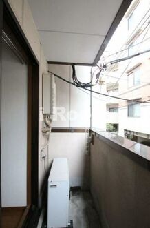 グローサリー本駒込　文京区本駒込1