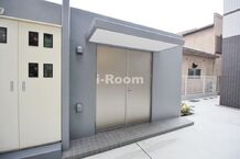 ソラーナ　エム  荒川区東日暮里６