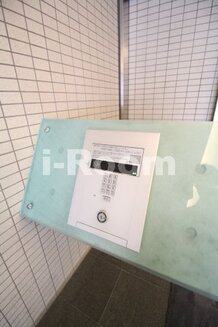 レジディア文京本駒込   文京区本駒込3　 