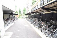 レジディア文京本駒込   文京区本駒込3　