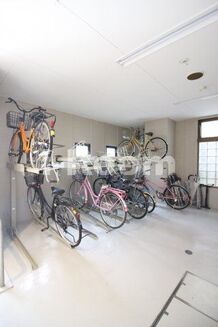 パレステュディオ西巣鴨　　豊島区西巣鴨3