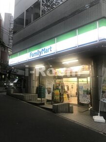 【コンビニエンスストア】ファミリーマート 南大塚通り店まで257ｍ