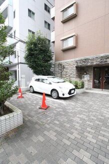 プレール・ドゥーク文京本駒込　文京区本駒込1