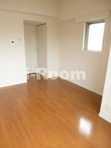 スカイコート板橋弐番館　板橋区板橋2