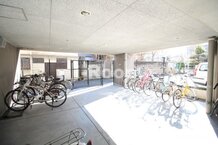 エスコート東大前　文京区本駒込