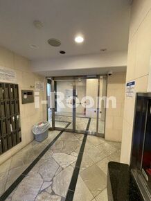 プレール文京ウエスト　文京区関口1