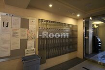 プレサンス本駒込アカデミア　文京区本駒込1