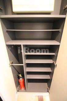 プレサンス本駒込アカデミア　文京区本駒込1