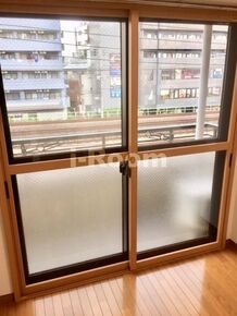 クレセント駒込　北区中里１