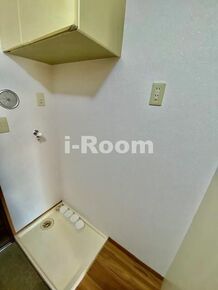 クレセント駒込　北区中里１