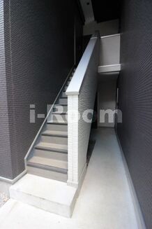 グランドーレ駒込　北区上中里1