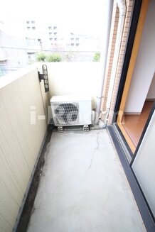 エステージ六義園　文京区本駒込6　