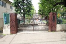 【小学校】北区立谷端小学校まで242ｍ