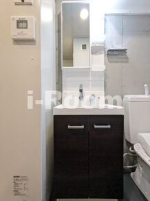 コルク本駒込　文京区向丘2